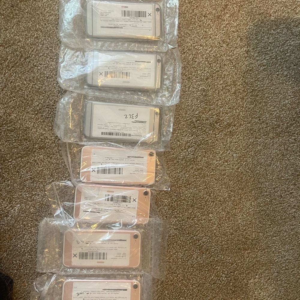 iPhone 6s fully unlocked - Picture 9 of 16